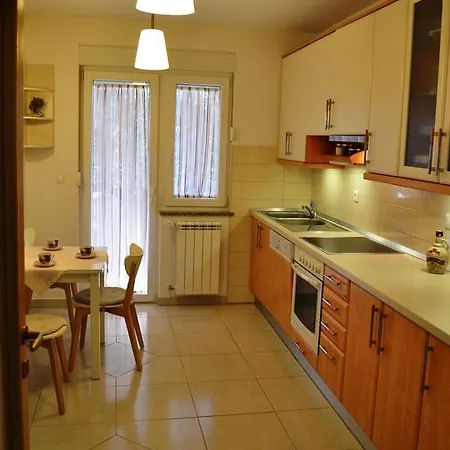 Holiday Cera 673 בית נופש וודניאן